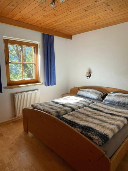 Alpine Cottage With Exceptional View Mayrhofen Exteriör bild